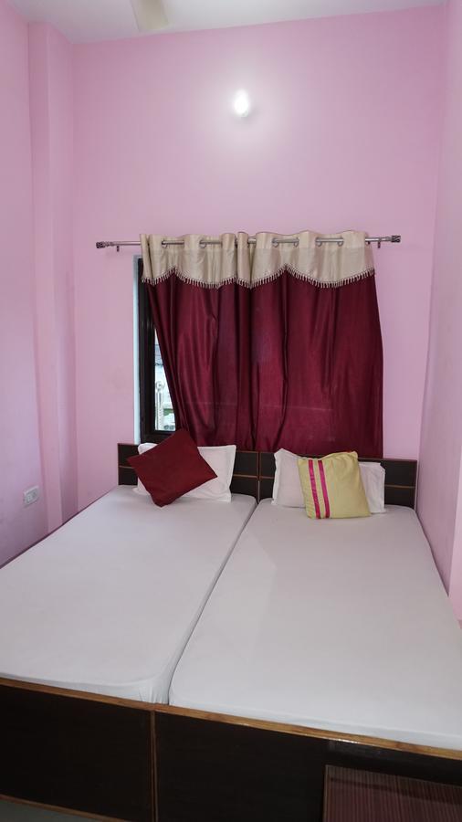 Golden River Bed & Breakfast *